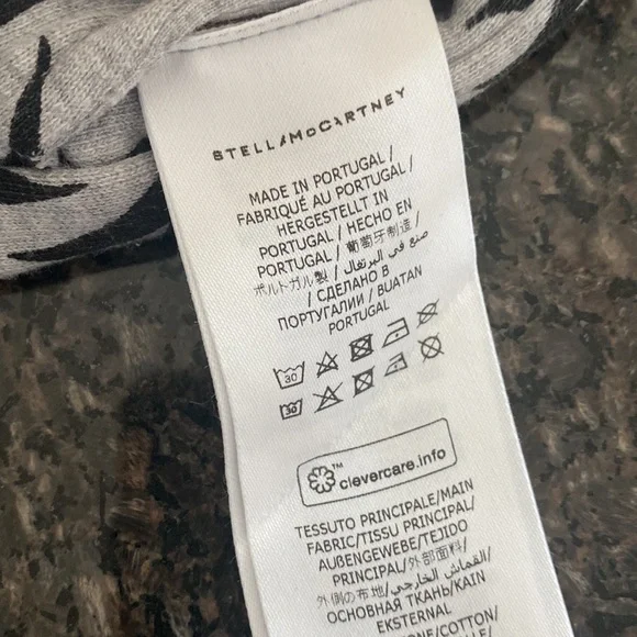 Set - Picture 2 of 2